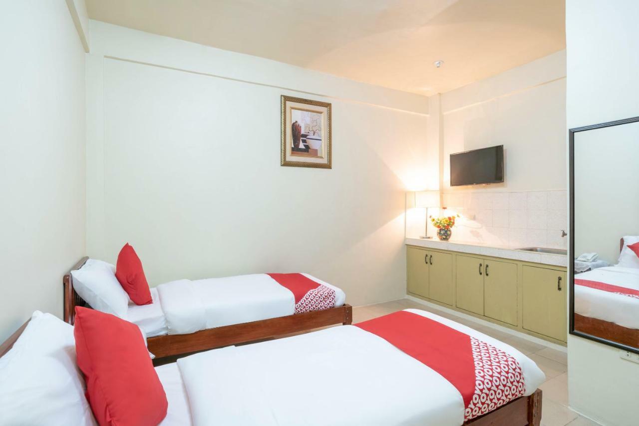 Conrado'S Apartelle Paranaque City Luaran gambar