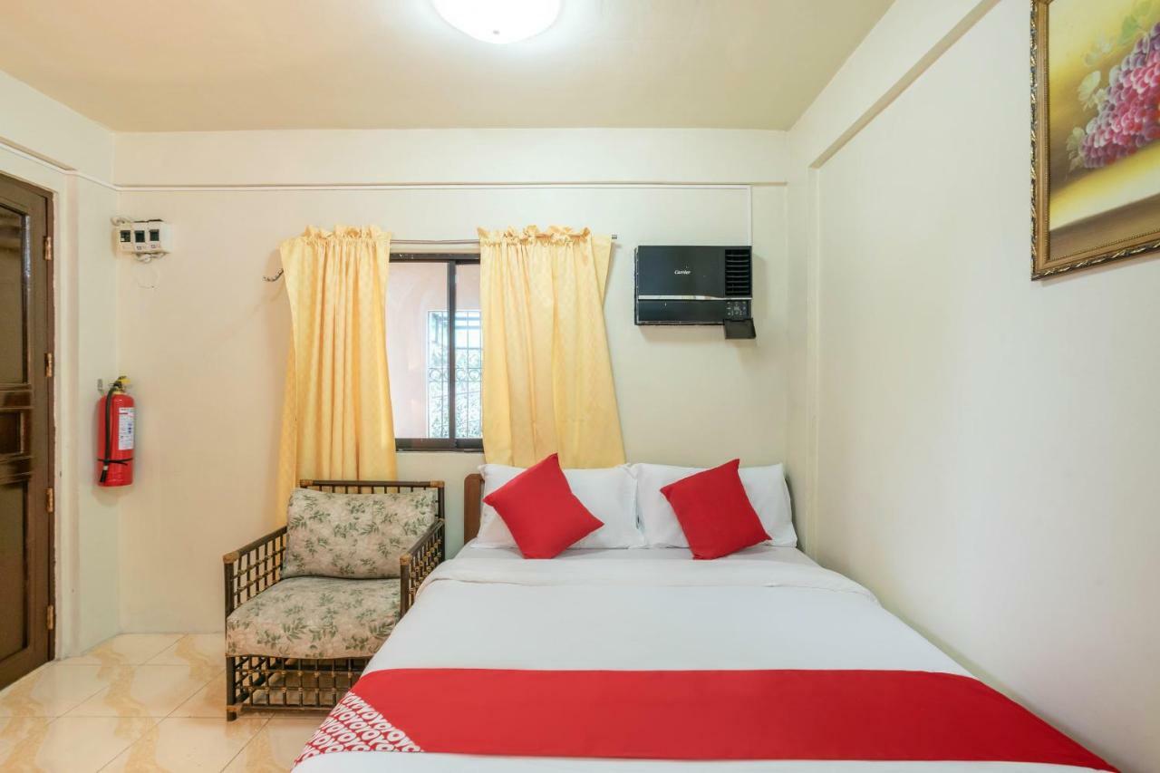 Conrado'S Apartelle Paranaque City Luaran gambar