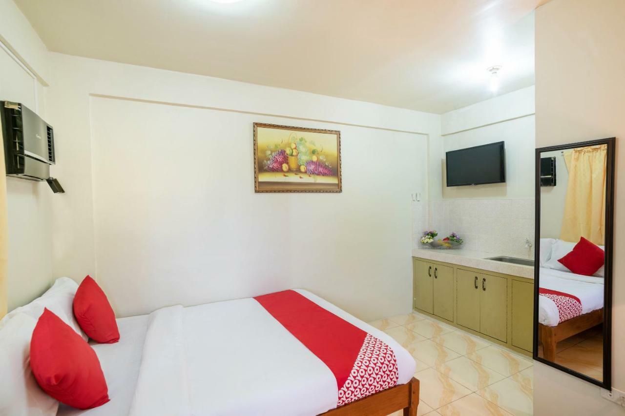 Conrado'S Apartelle Paranaque City Luaran gambar