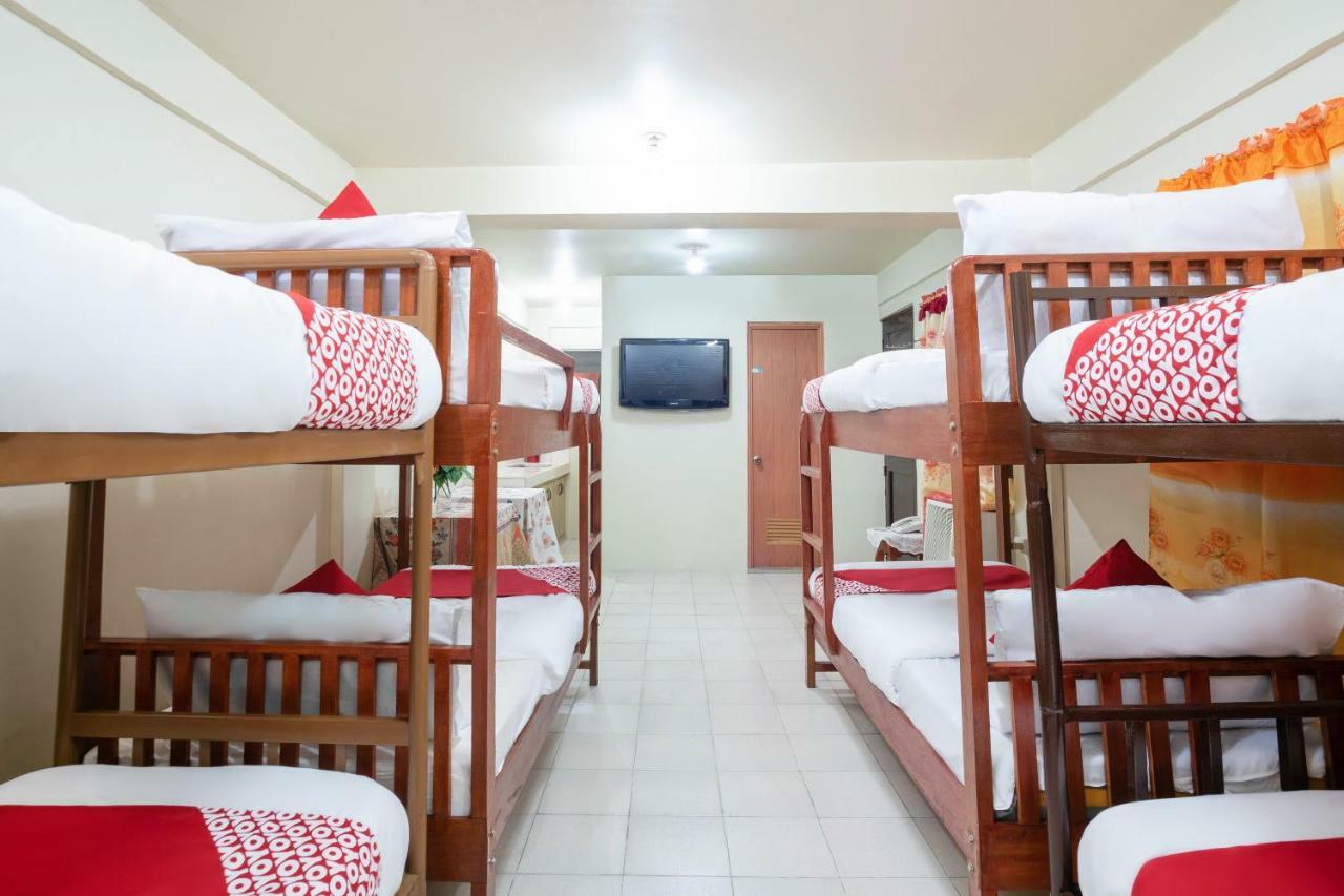 Conrado'S Apartelle Paranaque City Luaran gambar