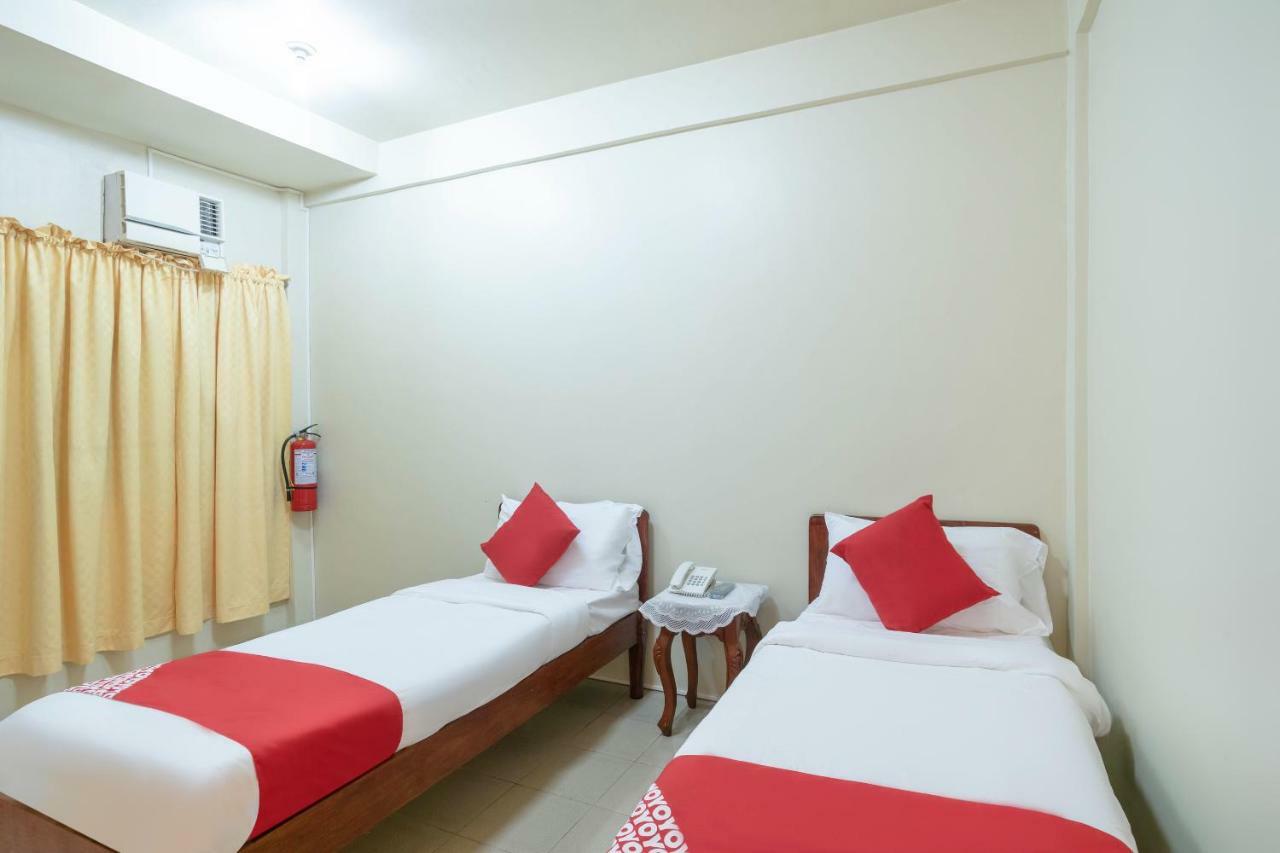Conrado'S Apartelle Paranaque City Luaran gambar